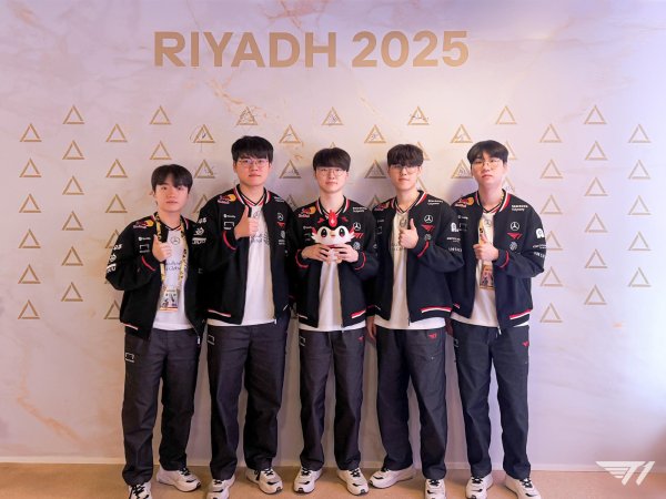 广州配资网 T1以3-1淘汰IG，晋级瑞士轮！theshy韦鲁斯上单0作用，T1团战大胜